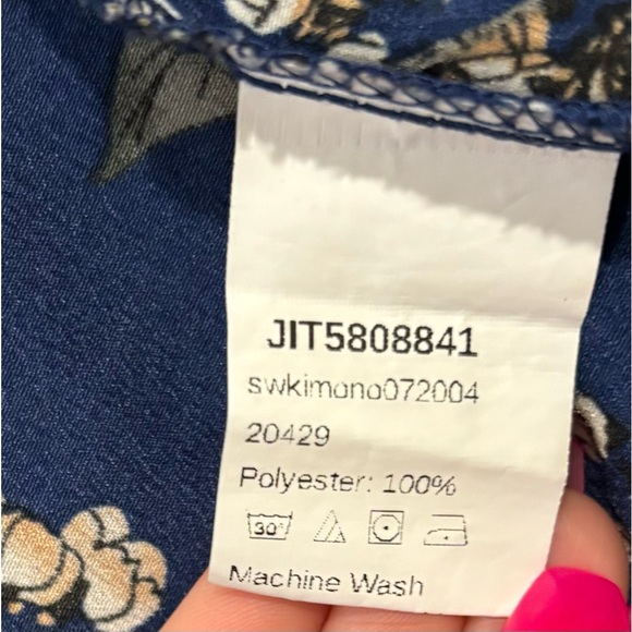 Kimono - Picture 4 of 5